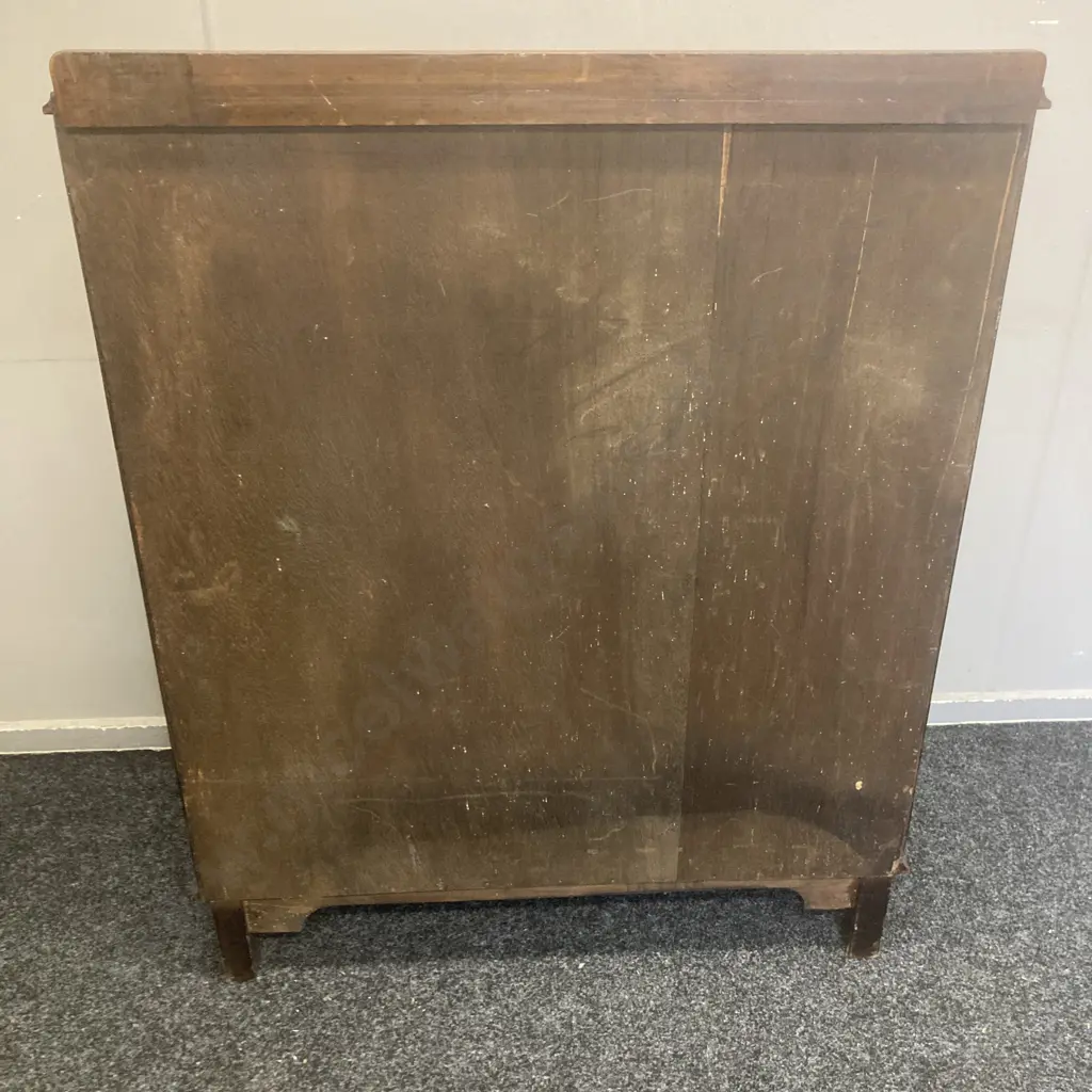Vintage Leadlight Bow Front Cabinet (Leadlight Cracked, Signs Of Borer, Locked & No Key). H117 W94 D32cm Image 1++